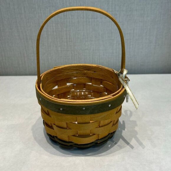 Longaberger 2001 Lucky You Shamrock Basket Plastic Liner 4 Leaf Clover Charm Bow - Picture 4 of 11